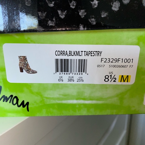 Sam Edelman Patterned Booties Size 8.5 - Picture 6 of 6